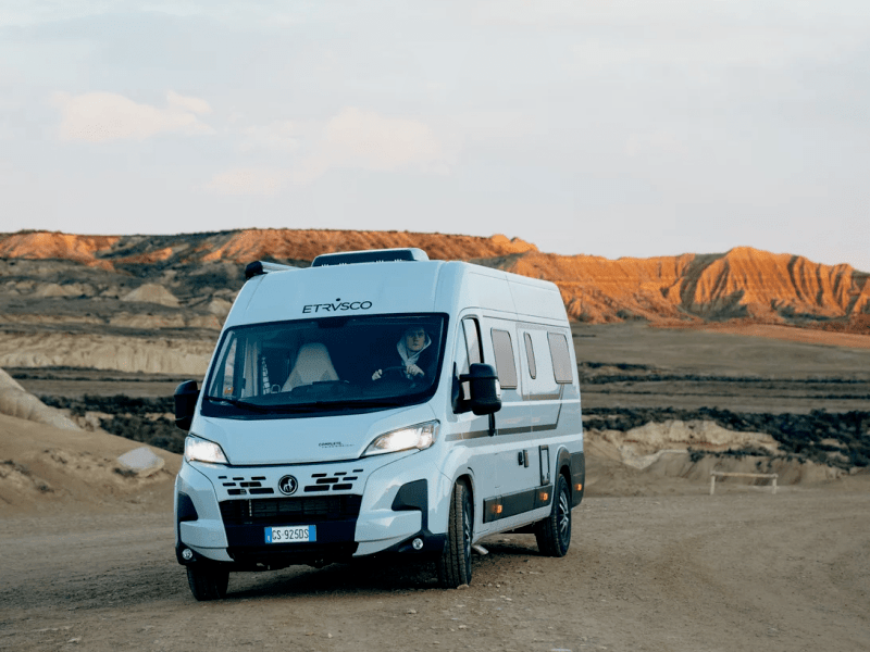 etrusco produktseite campervan open field copy 2